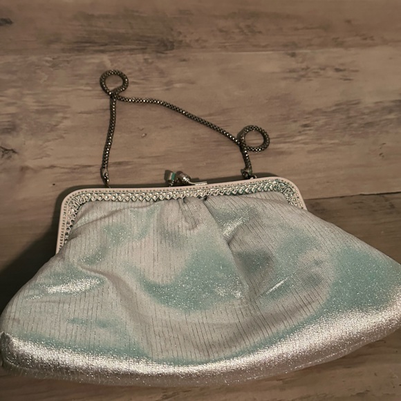 FREE ADD-ON WITH PURCHASE! - Picture 6 of 14